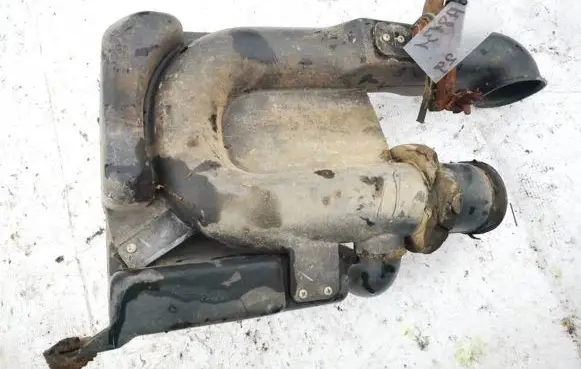 Mazda Premacy Intake resonator rf31
