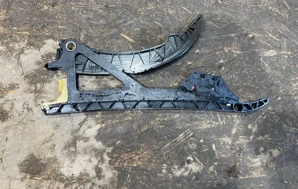 BMW 3 E90 E91 Slide rail for timing chain 7516096 S2510F091-I
