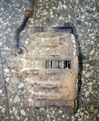 Land Rover Freelander Front brake caliper