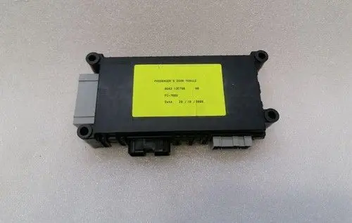 Aston Martin DB9 Door control unit/module 8G4313C790AA