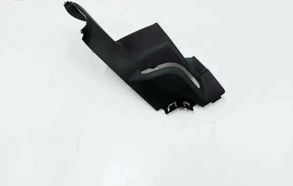 BMW 2 F44 Seat belt trim 7475573