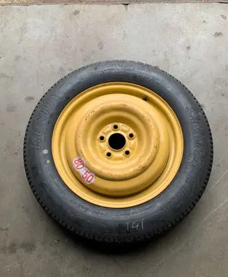 Honda CR-V R17 spare wheel