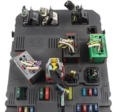 Citroen C3 Fuse module 9649811480 S118085200H BSIF0200