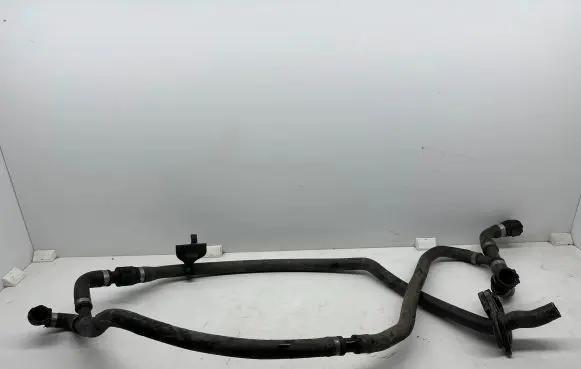 BMW 5 E60 E61 Engine coolant pipe/hose