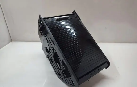 Land Rover Discovery Sport Cup holder front FK72045H62B