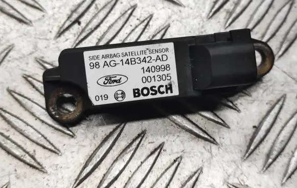 Ford Focus Airbag deployment crash/impact sensor 98AG14B342AD 140998 001305