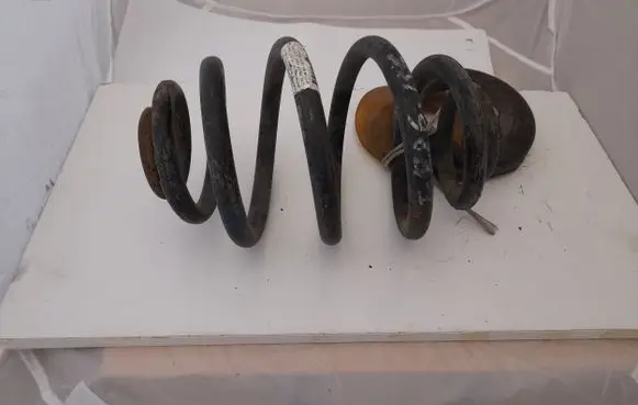 Volkswagen Transporter - Caravelle T3 Rear coil spring