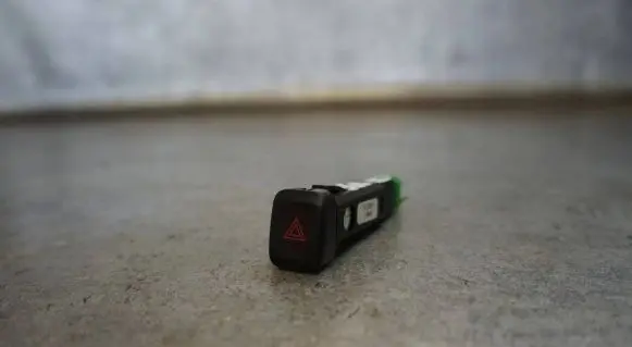 Volvo S60 Hazard light switch 9123681