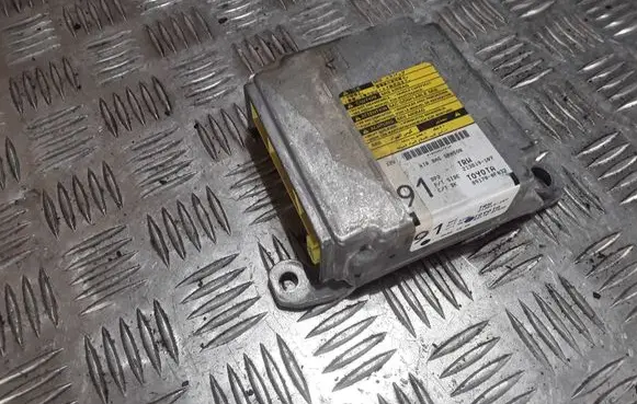 Toyota Corolla Verso AR10 Airbag control unit/module 213819107 891700F032