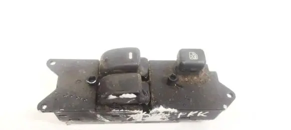 Mitsubishi Colt Electric window control switch MR194815