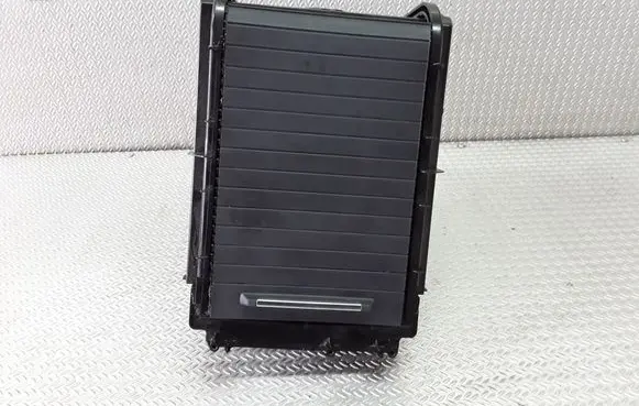 Honda CR-V Glove box central console 