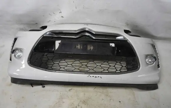 Citroen DS3 Front bumper dfghghtrt45erdfq32