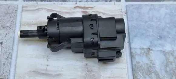 Ford B-MAX Brake pedal sensor switch 3M5T13480AC