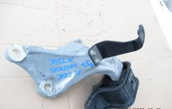 Honda Jazz Gearbox mounting bracket 121212