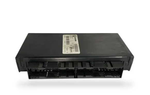 BMW 5 E60 E61 Gateway control module 6985363 61356985363