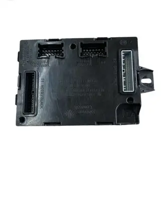 Renault Trafic III (X82) Engine control unit/module ECU 284B10847R