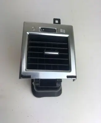 Land Rover Range Rover Sport L320 Dash center air vent grill 1020124