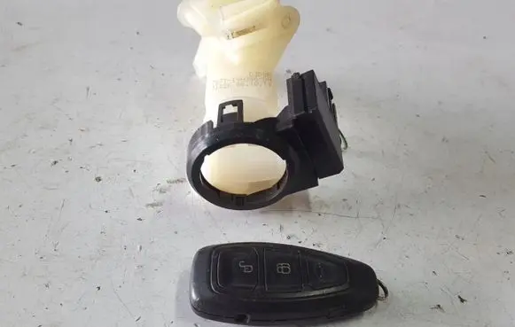 Ignition key/card