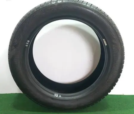 Volkswagen PASSAT B8 R18 winter tire 