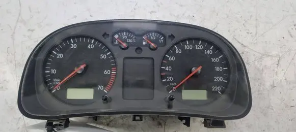 Volkswagen Golf IV Speedometer (instrument cluster) 1J0919861