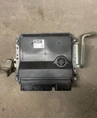 Lexus CT 200H Engine control unit/module 8966176030