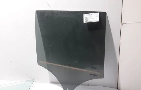 Volvo XC40 Rear door window glass 31442380