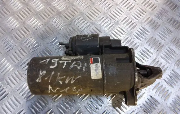 Audi A4 S4 B5 8D Starter motor