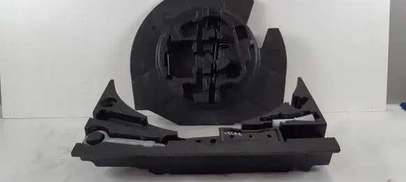 Land Rover Range Rover Velar Spare wheel section trim J8A2-19G381-BD