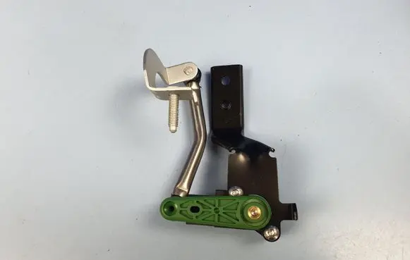 Volkswagen Tiguan Headlight level adjustment motor 5Q0412522C