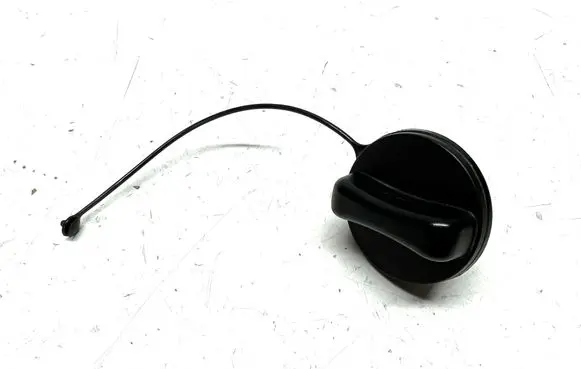 Nissan Qashqai Fuel tank filler cap 8418