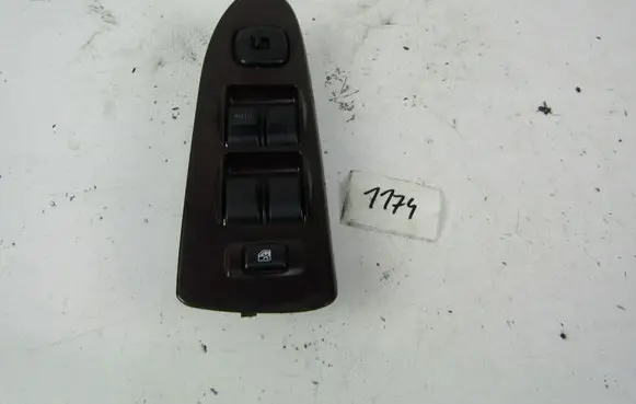 Mazda 626 Electric window control switch 