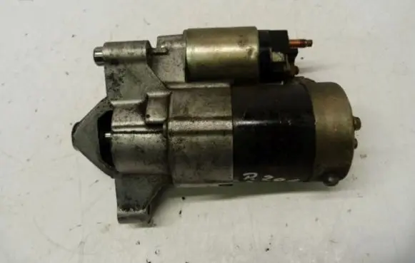 Peugeot 206 Starter motor M000T85381