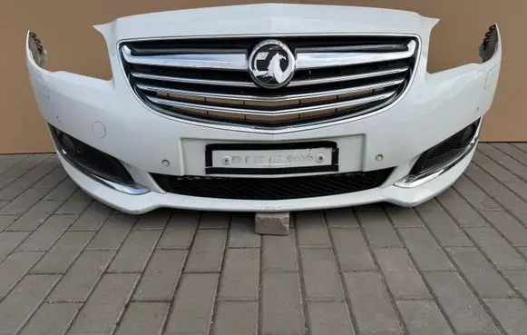 Opel Insignia A Front bumper 22787147