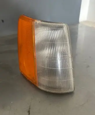 Jeep Grand Cherokee Front indicator light 56005490