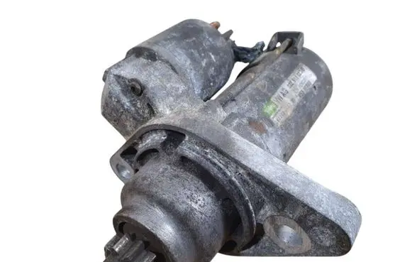 Volkswagen PASSAT B6 Starter motor 02Z911023G