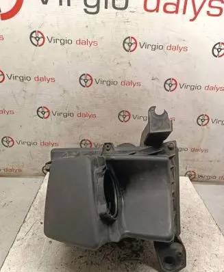 Mazda 3 I Air filter box 3M519600
