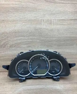 Toyota Auris E180 Speedometer (instrument cluster) 838000ZU20 MB1575508235