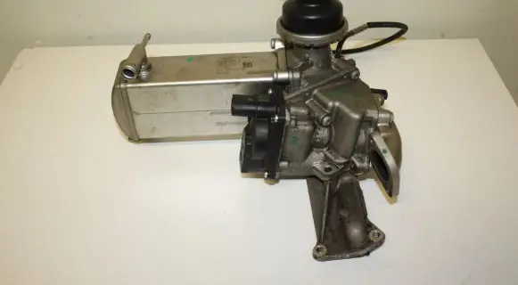 Audi A6 C7 EGR valve cooler 059131680D 059131511BP