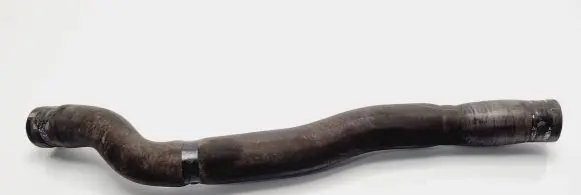 Renault Megane II Engine coolant pipe/hose 8200320165