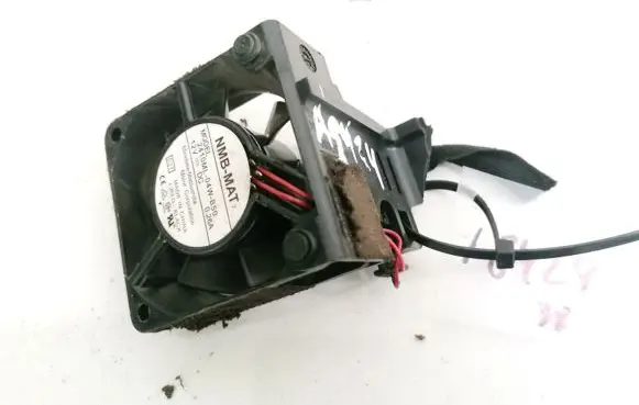 Peugeot 807 Engine control unit/module fan 2410ML04WB50 2410ML-04W-B50