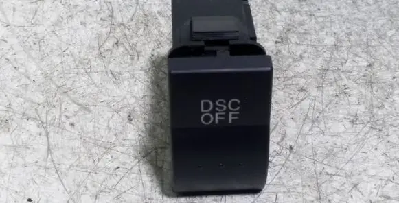 Traction control (ASR) switch