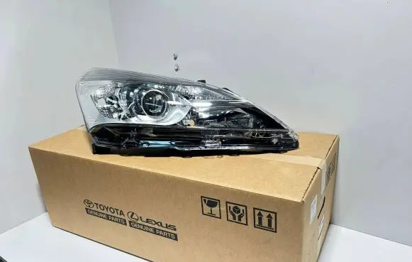 Toyota Verso Headlight/headlamp 811300F161 21663