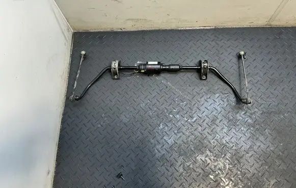 BMW 6 E63 E64 Active stabilizer 6780013 8524000054