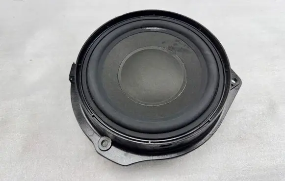 Mercedes-Benz GL X166 Front door speaker A1668202002