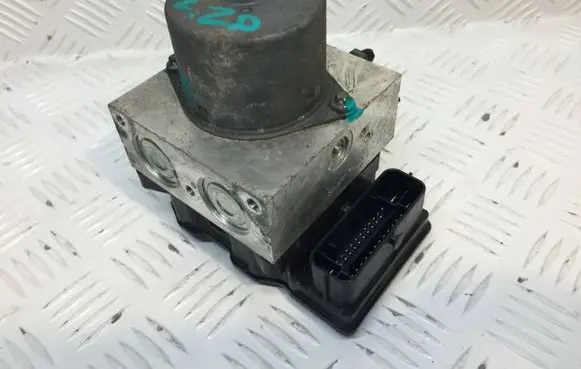 Ford Mondeo MK IV ABS Pump 8G91-2C405-AB