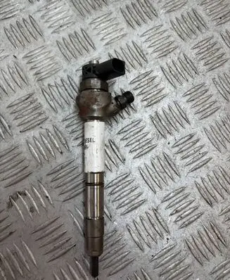 Skoda Superb B8 (3V) Fuel injector 04L130277AC