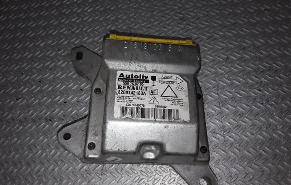 Renault Laguna II Airbag control unit/module 8200142183A 550758700