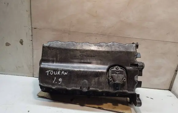 Volkswagen Touran I Oil sump 038103603AG