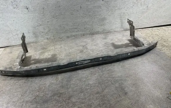 BMW 5 G30 G31 G38 Front bumper cross member G30RCH3184