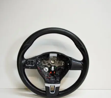 Volkswagen Jetta VI Steering wheel 5C0419091AM